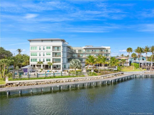 41 SW Seminole St #208, Stuart, FL 34994