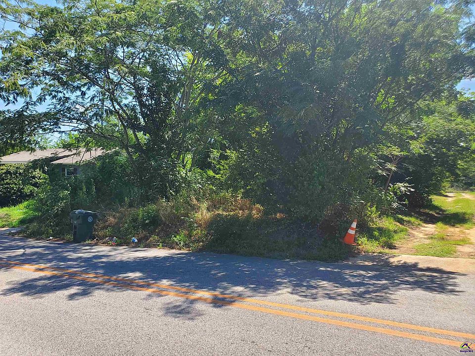 2nd image of 3402 Antioch Rd