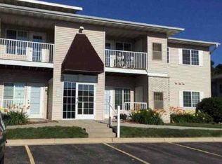 861 37th Ave NW UNIT D, Rochester, MN 55901