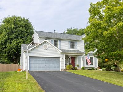 3245 Pineview Dr, Walworth, NY, 14568