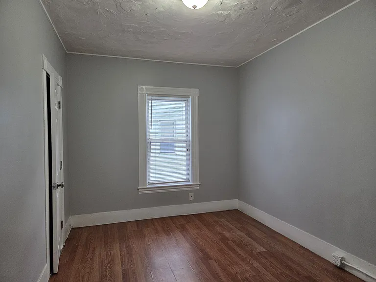 186 Bell St #2 — Photo 16