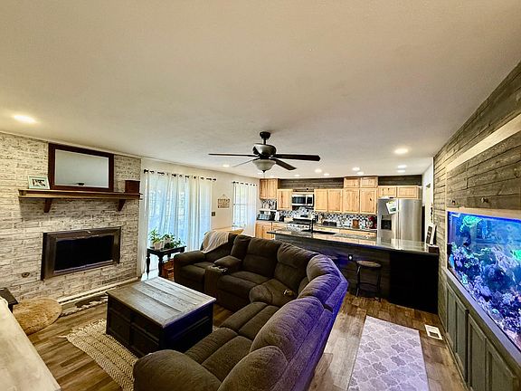 4th image of 5801 Cedar Ridge Dr