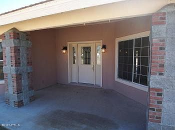 3rd image of 1635 W Sequoia Dr