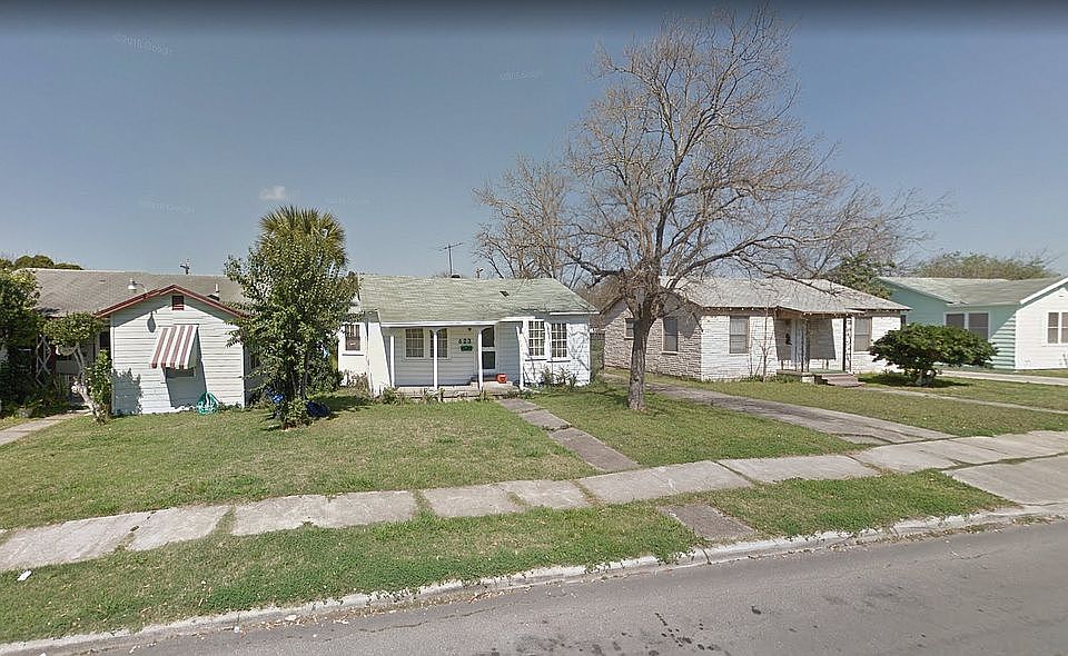 1st image of 623 W Olmos Dr