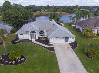 8 Sportsman Ln, Rotonda West, FL 33947