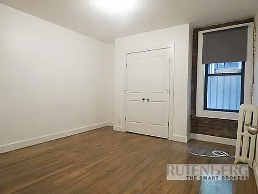 Rented by R New York | media 19