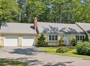 75 Applegate Ln #75, Falmouth, ME 04105