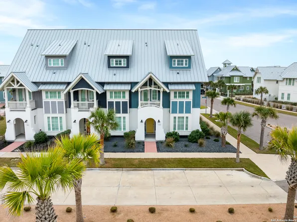 119 wild indigo #3B, Port Aransas, TX 78373