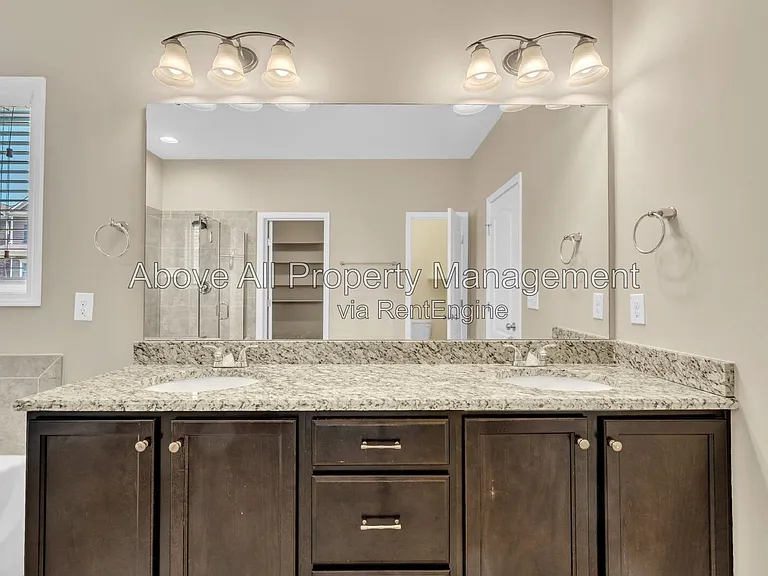 2 Horton Grove Ct — Photo 29