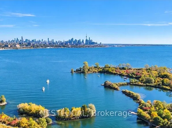 20 Shore Breeze Dr, Toronto, ON