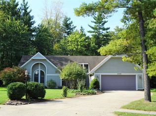 11109 Oak Pointe Trl, Fort Wayne, IN