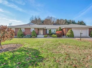 441 Farm Hill Rd, Middletown, CT 06457