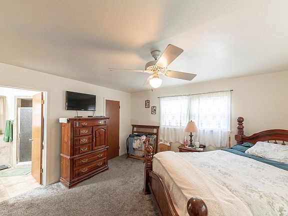 3rd image of 3130 Blossom Ln