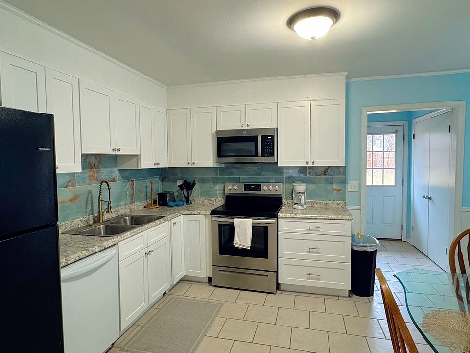 1st image of 2615 Norwood Dr