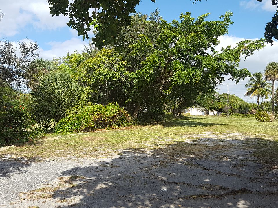 1st image of 317 NW 5th St #0