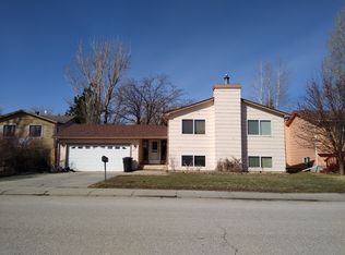 260 Indian Paintbrush St, Casper, WY 82604