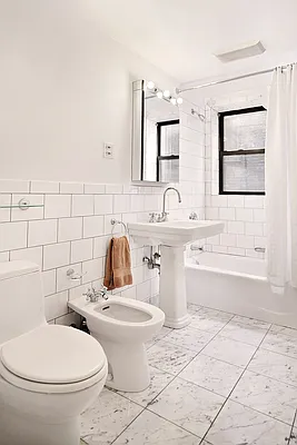 Rented by Corcoran | media 13