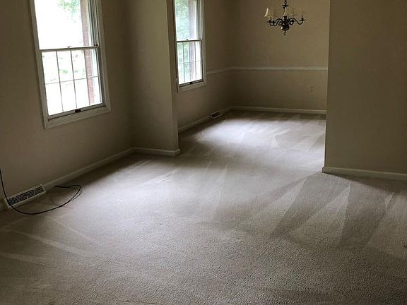 4th image of 250 Talsman Dr Unit 3