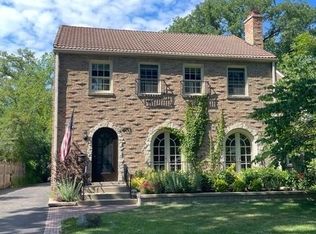 403 Jackson Ave, Glencoe, IL 60022