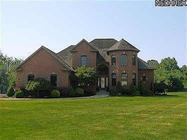 1st image of 3410 Chestnut Hill Dr