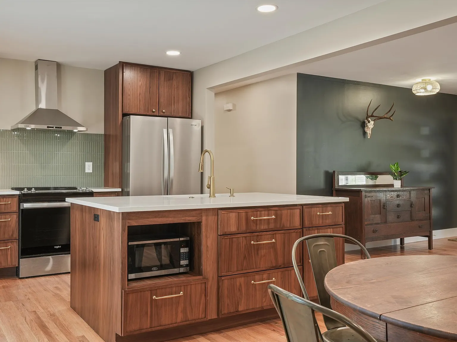 3 bed, 1500 sqft, $3,400 — Photo 4