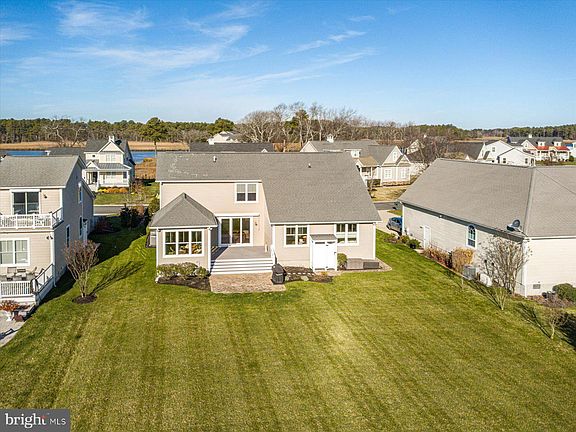 4th image of 36939 Creekhaven Dr