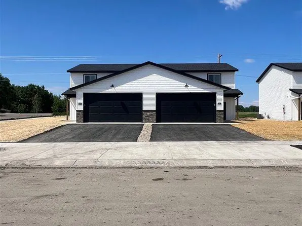 3108 Scotch Ln, Mankato, MN 56001