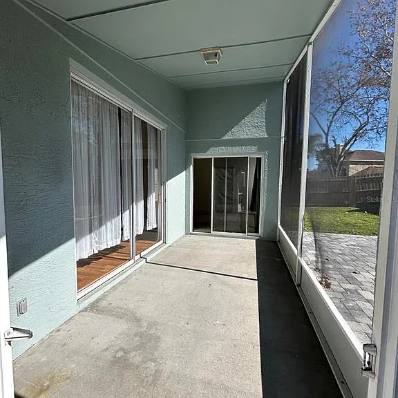 683 Randon Ter — Photo 24