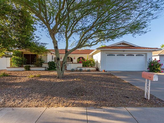 2nd image of 3058 W Waltann Ln