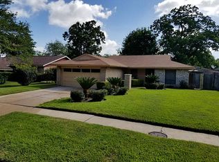7822 Whispering Wood Ln, Houston, TX 77086