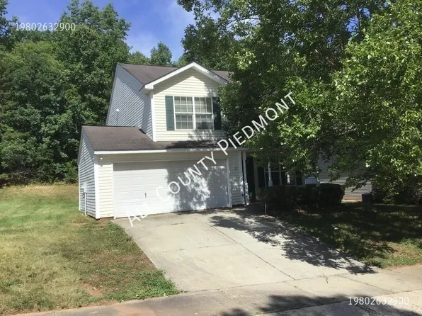 1936 Eigth St, Hickory, NC
