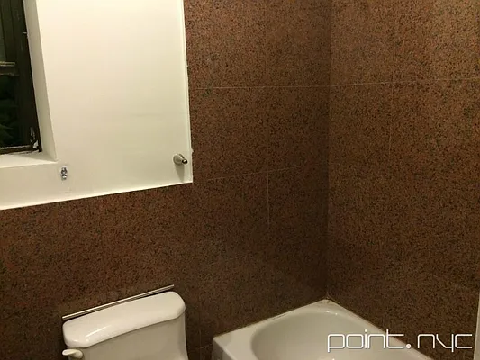 Rented by Point NYC | media 37