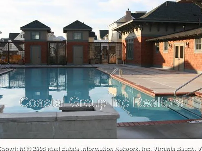 4635 Pleasant Ave #D — Photo 55