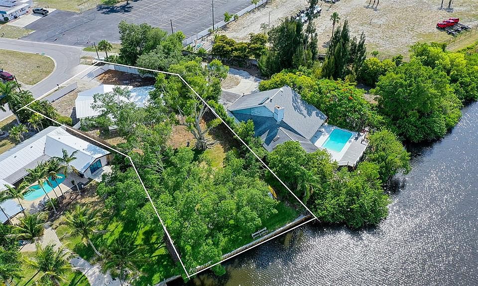 1st image of 2103 LUSITANIA DRIVE