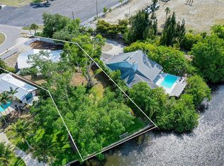 2103 Lusitania Dr, Sarasota, FL 34231