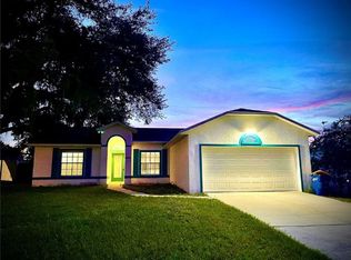 4017 E Cardinal Pines Dr, Mascotte, FL 34753