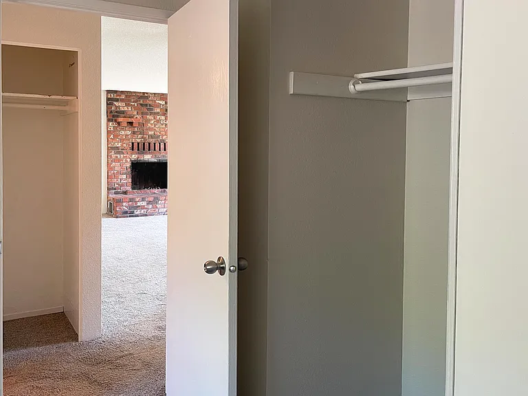 6106 SE Boise St — Photo 49