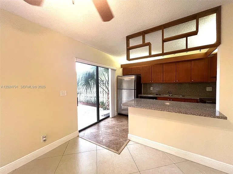 246 Woodland Rd #246 — Photo 3