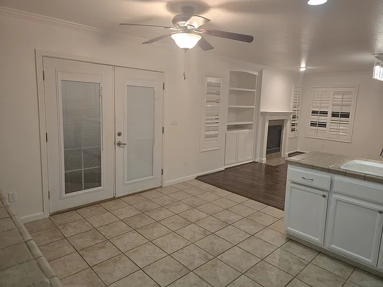 708 Eucalyptus Ave — Photo 15