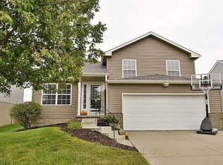 6325 N 128th St, Omaha, NE 68164