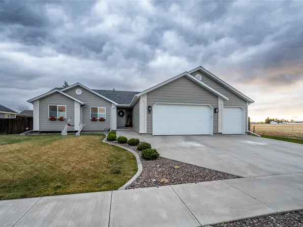 44 33rd Ave NE, Great Falls, MT 59404