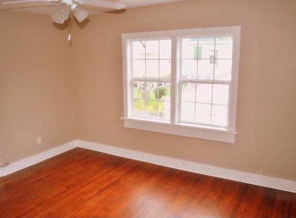 5th image of 3419 Avenue P