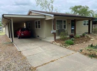 500 W 4th St, Valley Center, KS 67147