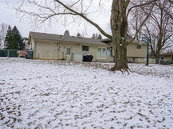 5th image of 2130 Crossman Dr