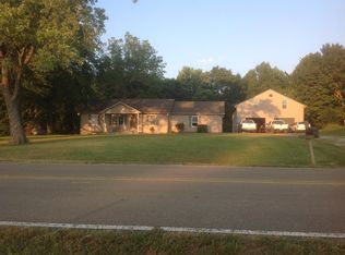 9593 Burgess Gower Rd, Cedar Hill, TN 37032