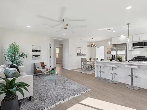 5949 Winchester St, San Diego, CA 92139
