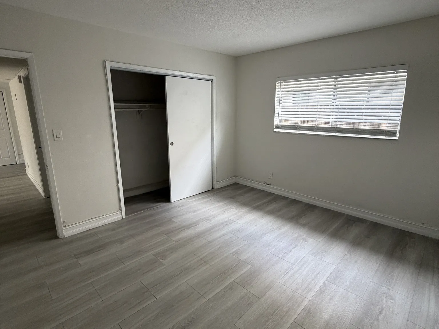 340 - Hemingway At Wilton Manors LLC - 4-610 — Photo 4