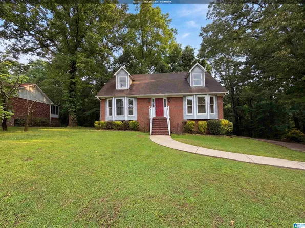 1223 6th St, Pleasant Grove, AL 35127