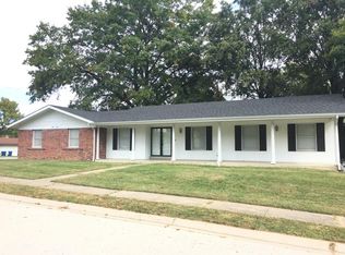 3030 Blanchette Dr, Saint Charles, MO 63301