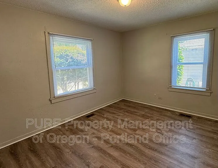 5026 N Harvard St #A — Photo 20